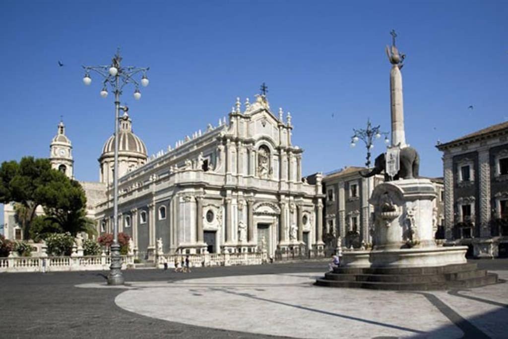 Puccini Inn Catania Centro Exteriör bild